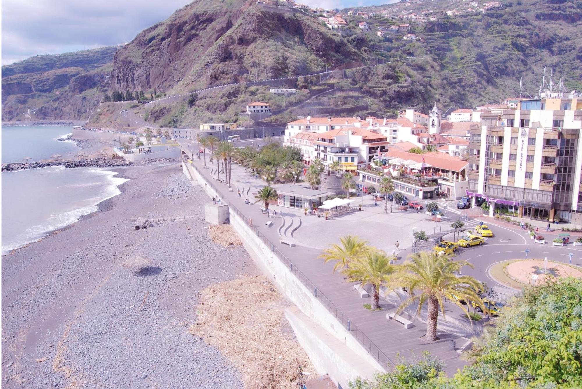 Angela'S Loft Villa Ribeira Brava Exteriör bild